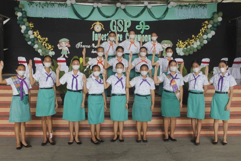 Petrinian Scouts Host Investiture Ceremony